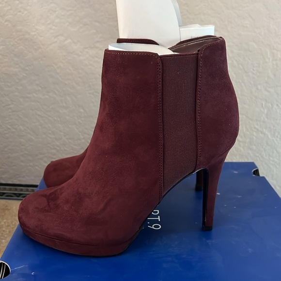 Apt.9 Biennial Ankle Boot - Picture 6 of 9